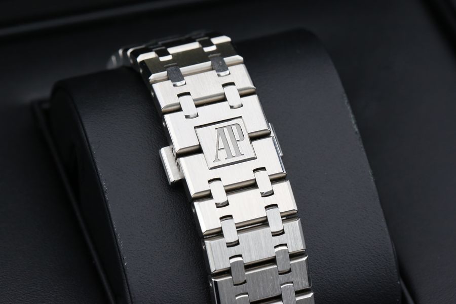 Audemars Piguet Royal Oak 15500ST.OO.1220ST.01